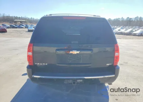 2011 Chevrolet Tahoe K1500 Ltz z USA, uszkodzony, nr VIN 1GNSKCE07BR291793